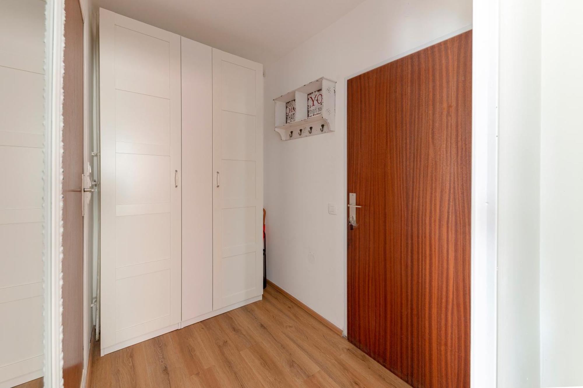 Cosy And Bright Apartment ลูบลิยานา ภายนอก รูปภาพ